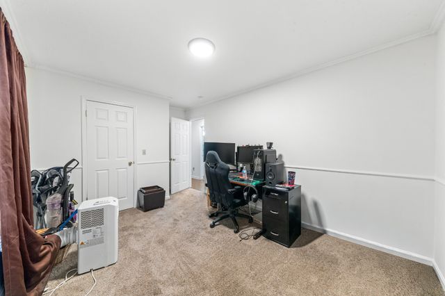 2070 Garner Rd, Mount Pleasant, TN 38474