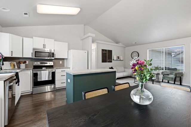 1724 W Sienna Ln, Spokane, WA 99208