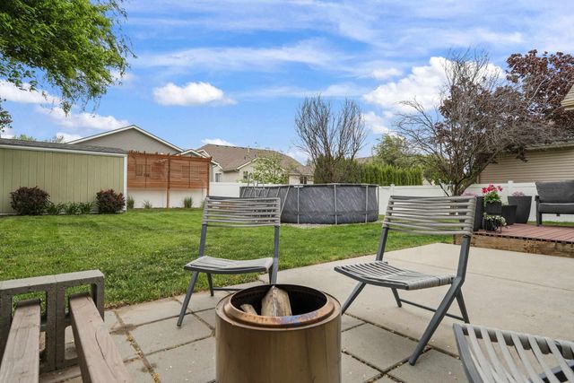 1724 W Sienna Ln, Spokane, WA 99208