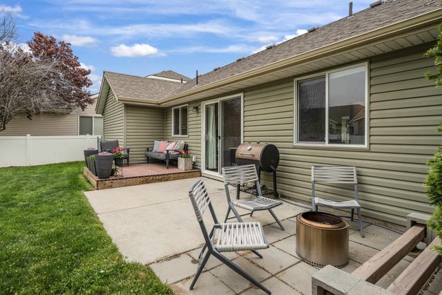 1724 W Sienna Ln, Spokane, WA 99208