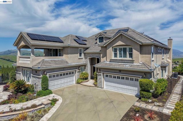 950 Winsford Ct, San Ramon, CA 94583