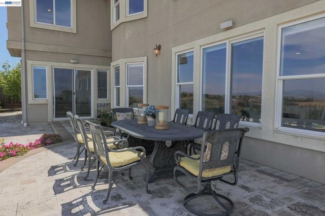 950 Winsford Ct, San Ramon, CA 94583