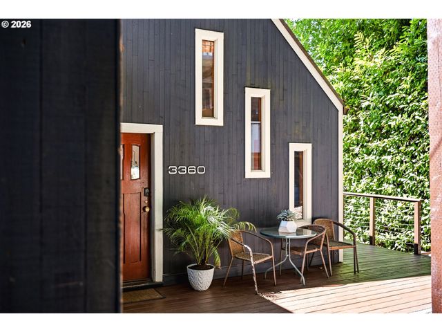3360 Sw FAIRMOUNT Blvd, Portland, OR 97239