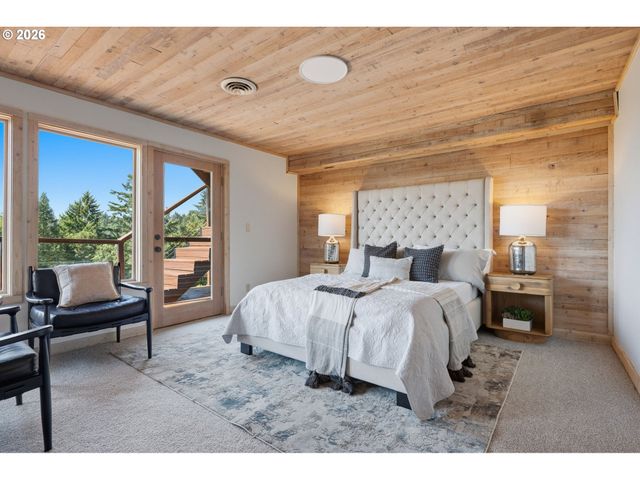3360 Sw FAIRMOUNT Blvd, Portland, OR 97239