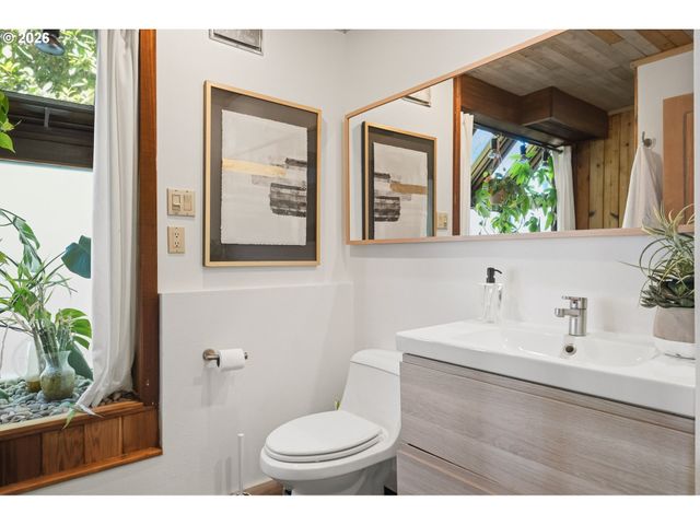 3360 Sw FAIRMOUNT Blvd, Portland, OR 97239