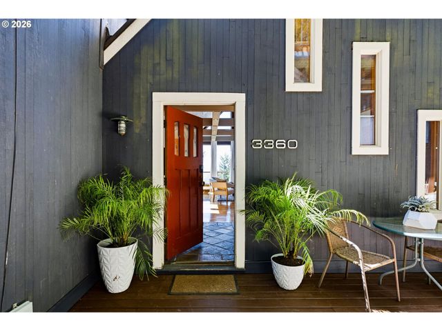 3360 Sw FAIRMOUNT Blvd, Portland, OR 97239