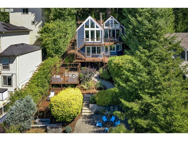 3360 Sw FAIRMOUNT Blvd, Portland, OR 97239