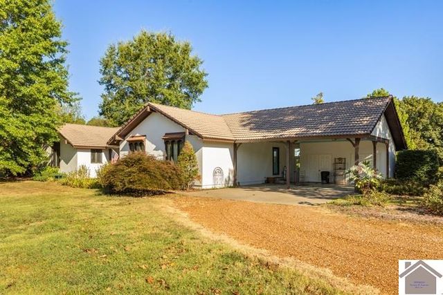 3588 ST RT 58 E, Mayfield, KY 42066