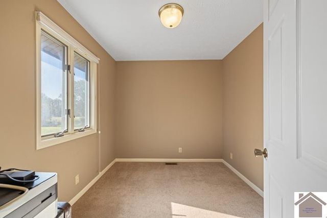 3588 ST RT 58 E, Mayfield, KY 42066