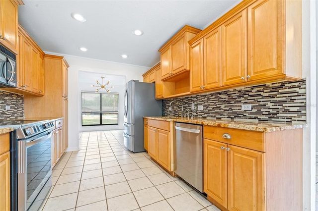 7220 PINEHAVEN DRIVE, Lakeland, FL 33810