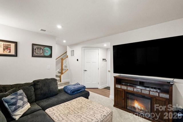 513 Evergreen Terrace 22, Cramerton, NC 28032