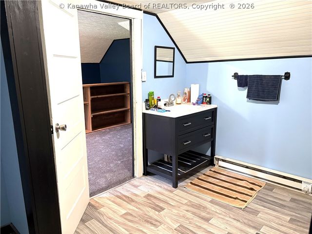 4065 Mill Creek Road, Mount Alto, WV 25264