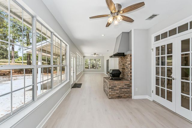1029 Lake Way Drive, Niceville, FL 32578
