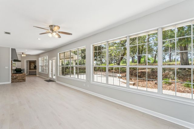 1029 Lake Way Drive, Niceville, FL 32578