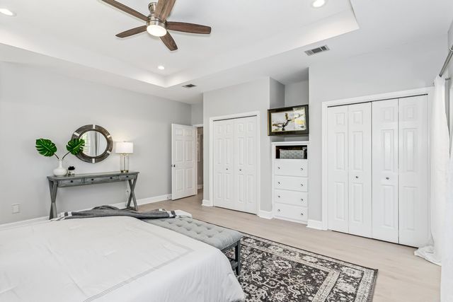 1029 Lake Way Drive, Niceville, FL 32578