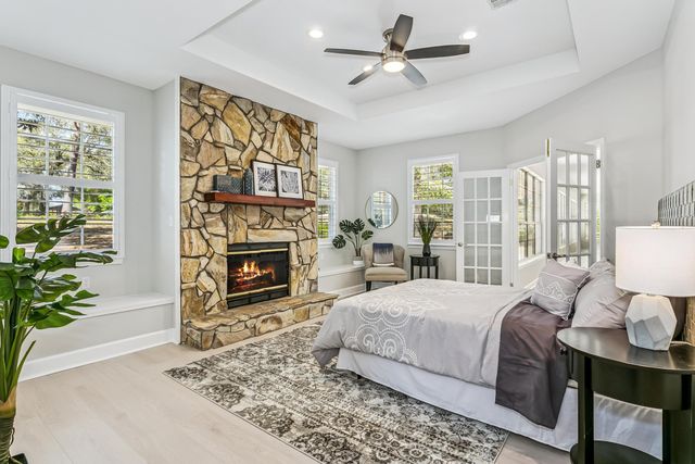 1029 Lake Way Drive, Niceville, FL 32578