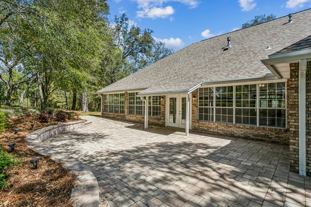 1029 Lake Way Drive, Niceville, FL 32578