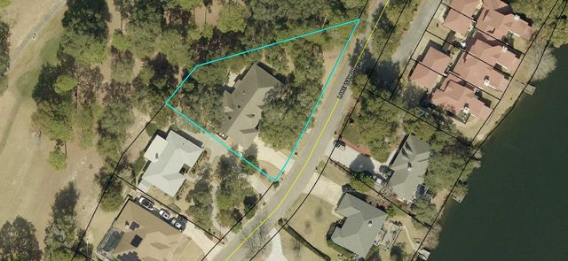 1029 Lake Way Drive, Niceville, FL 32578
