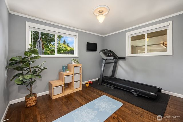 303 NW 117th Street, Seattle, WA 98177