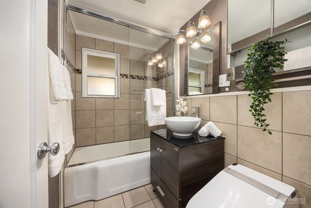 303 NW 117th Street, Seattle, WA 98177