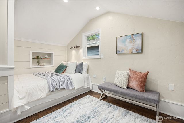 303 NW 117th Street, Seattle, WA 98177