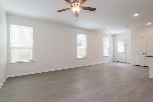 32707 Stargazer Cove Court, Magnolia, TX 77354