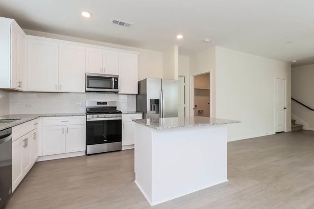 32707 Stargazer Cove Court, Magnolia, TX 77354