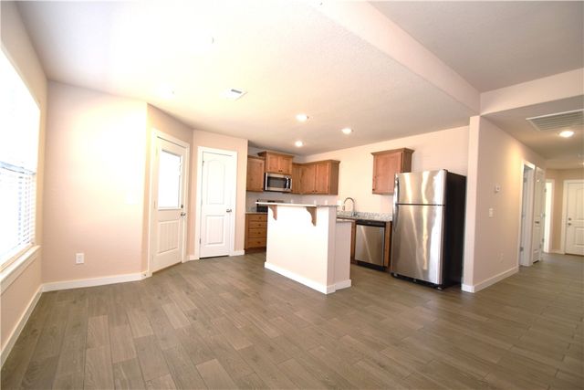 1570 & 1572 Sandpiper Street, Centerton, AR 72719