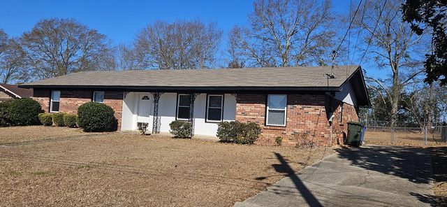 1801 Westover Drive, Dothan, AL 36303