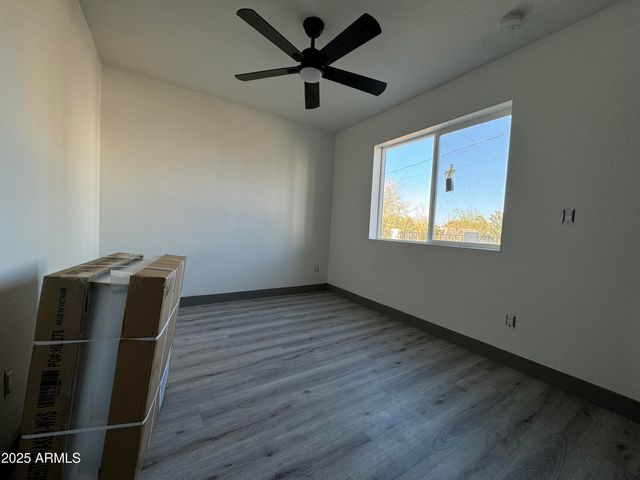 6630 S 11th Street 1, Phoenix, AZ 85042