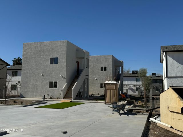 6630 S 11th Street 1, Phoenix, AZ 85042