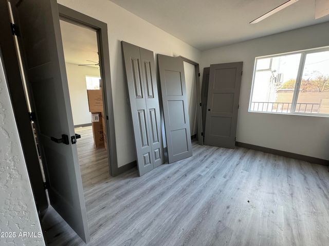 6630 S 11th Street 1, Phoenix, AZ 85042