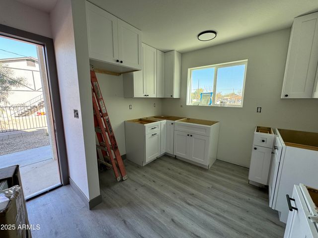 6630 S 11th Street 1, Phoenix, AZ 85042