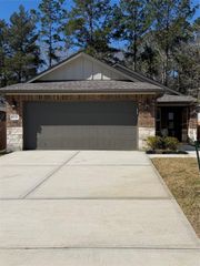 18721 Timber Glen Dr, Montgomery, TX 77316