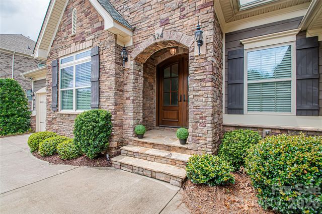 324 Eden Hollow Lane, Weddington, NC 28104