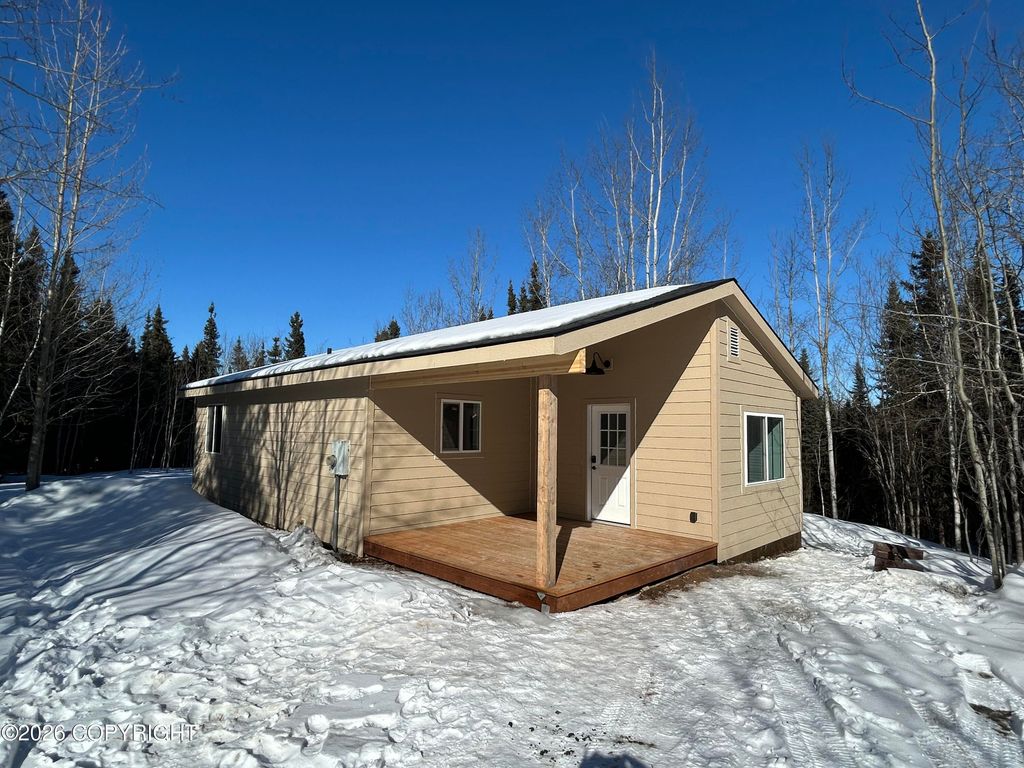 36880 Scotsman Court, Sterling, AK 99672