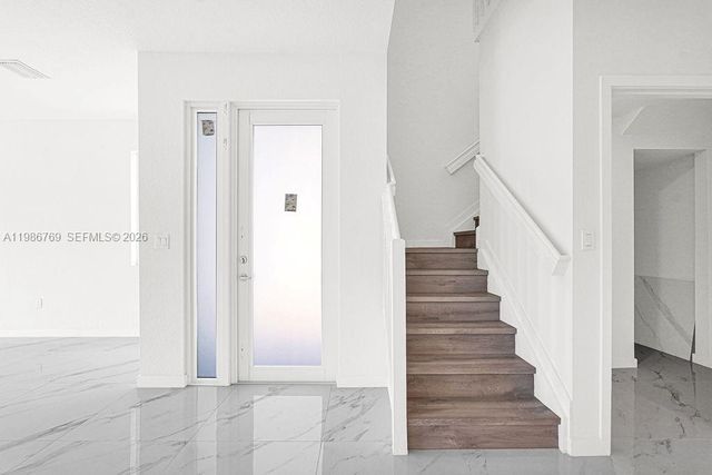 22431 SW 125 ave 19A, Miami, FL 33170