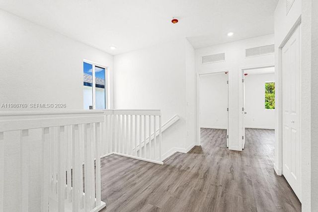 22431 SW 125 ave 19A, Miami, FL 33170