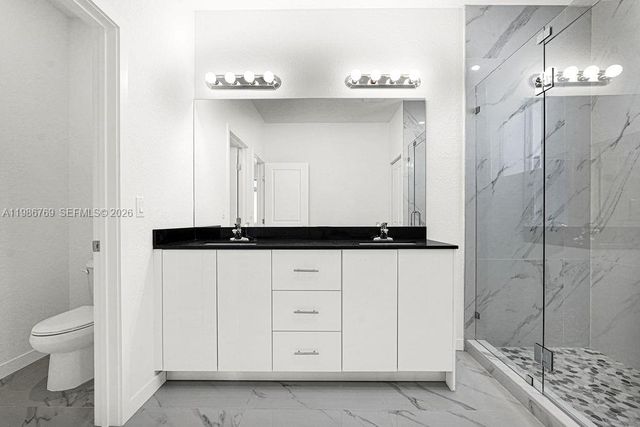 22431 SW 125 ave 19A, Miami, FL 33170