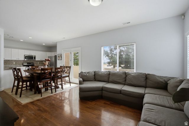 7727 S YELLOWWOOD LN, West Jordan, UT 84081