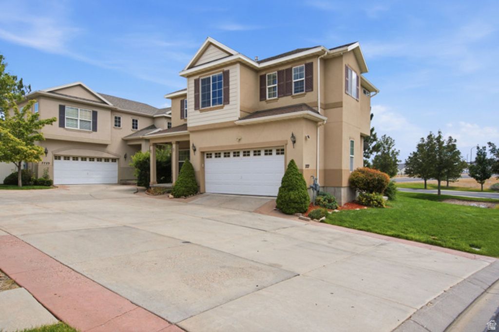 7727 S YELLOWWOOD LN, West Jordan, UT 84081 — photo 4