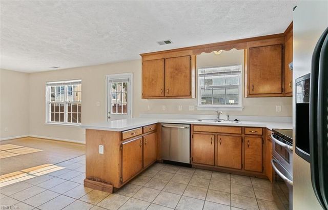 108 Ripon WAY, Newport News, VA 23608