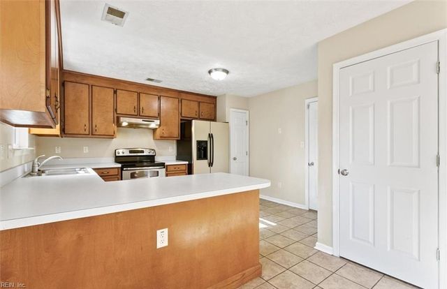 108 Ripon WAY, Newport News, VA 23608