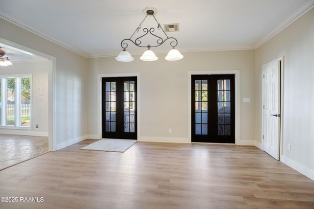 122 Barbour Drive, Franklin, LA 70538
