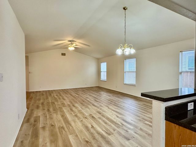 3304 Whisper Blf, Schertz, TX 78108