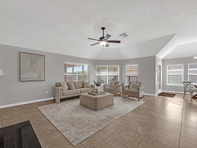 3906 Belvoir Park Drive, Katy, TX 77450
