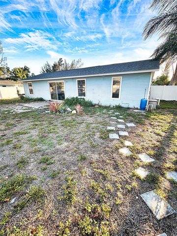 2923 SW 11TH COURT, Cape Coral, FL 33914