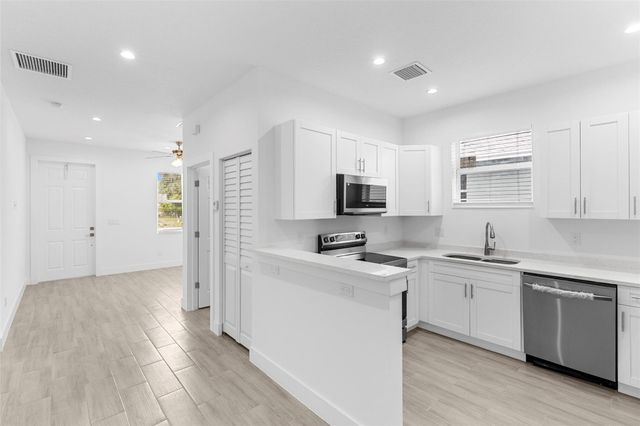 416 NE 12th Avenue, Boynton Beach, FL 33435