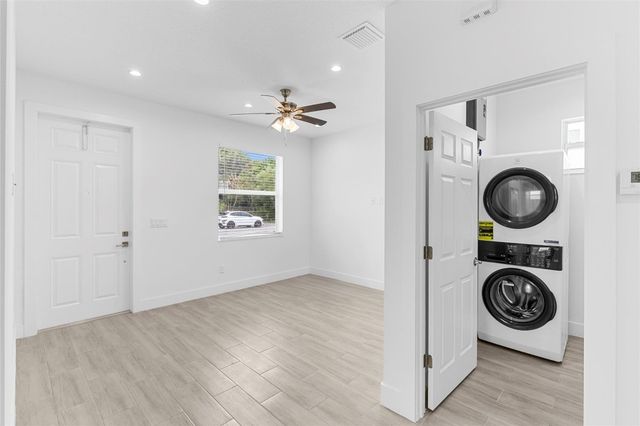 416 NE 12th Avenue, Boynton Beach, FL 33435