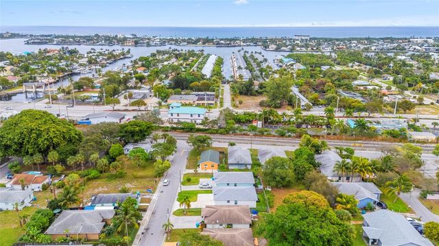 416 NE 12th Avenue, Boynton Beach, FL 33435